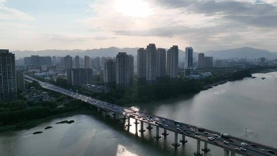 航拍福州闽江尤溪洲大桥道路江景