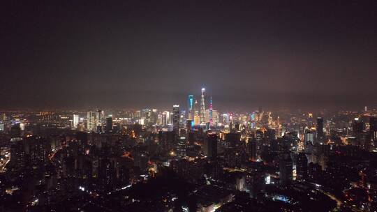 上海天际线夜景航拍