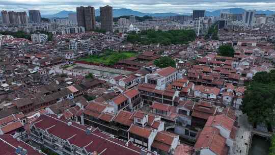 漳州古城航拍闽南古厝城市红砖瓦房漳州市区