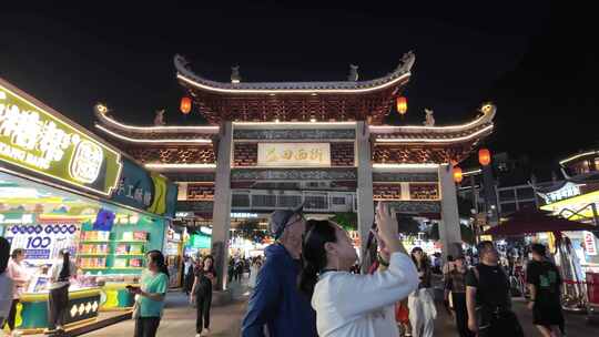 繁华热闹夜市、夜生活 阳朔西街步行街视频素材模板下载