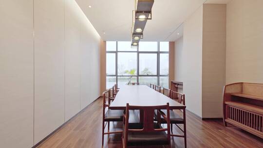 现代木地板会议室