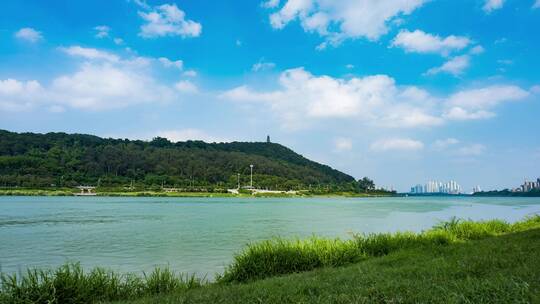 南宁青秀山龙象塔邕江风景