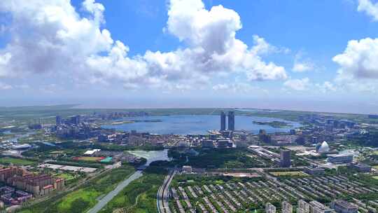 航拍上海临港新片区  滴水湖全景