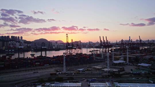 航拍中国香港青衣货柜码头进出口物流中心