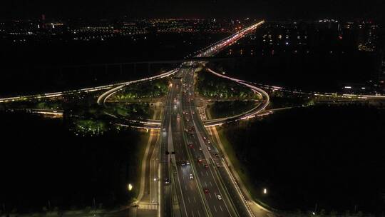 航拍杭州夜晚城市高架桥