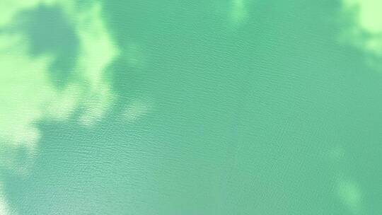 4K航拍云南昆明碧绿的滇池水