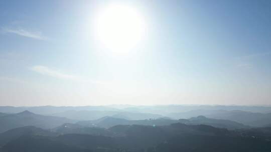 山川云雾千里江山