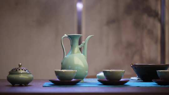 古色古香的茶具茶杯茶壶视频素材模板下载