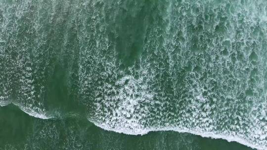 航拍太平洋波浪海面波浪视频素材