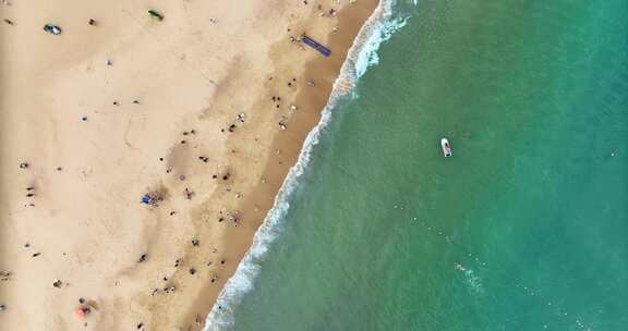 海滩沙滩海浪海边海水0737