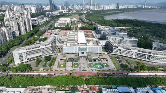 香港大学深圳医院 深圳市福田区三甲医院