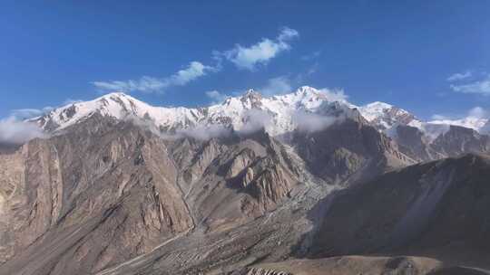 帕米尔高原雪山