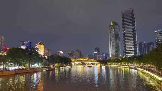 成都九眼桥安顺廊桥夜游锦江游船游客夜景