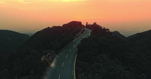 航拍西安临潼骊山夕阳