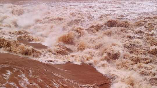 河流洪水水位上涨暴雨