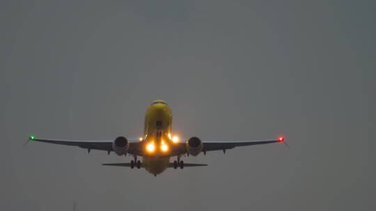 飞机 起飞 降落 机场 民航 波音 空客