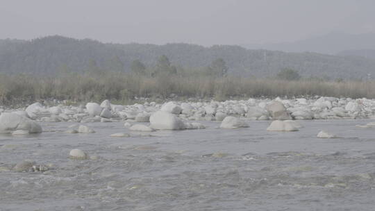 溪流 石滩 河流 沙石水流  鹅卵石