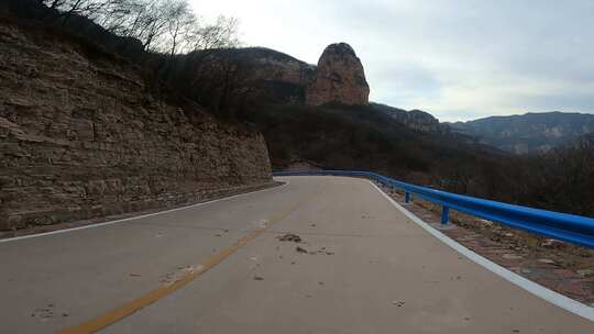 公路 车辆 行驶 移动 道路 自然风景