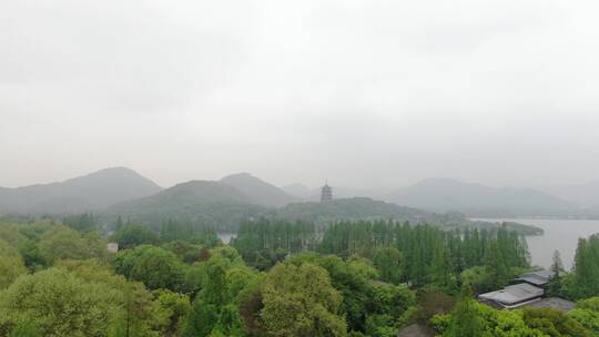 航拍浙江杭州西湖和周边风景雷峰塔