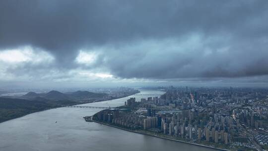 杭州之江大桥暴雨视频素材模板下载