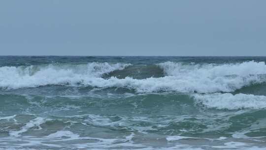 海岸海浪