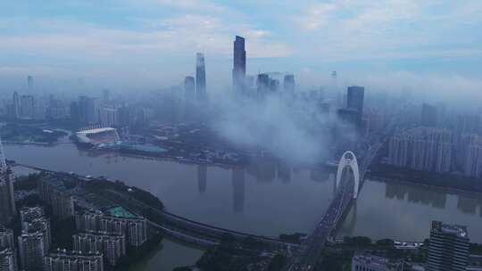 广州珠江新城平流雾云海航拍