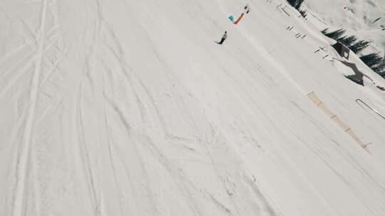 冬季花式滑雪
