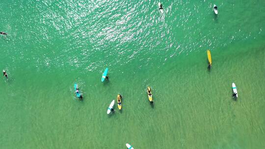 海南万宁石梅湾日月湾冲浪风光大海航拍