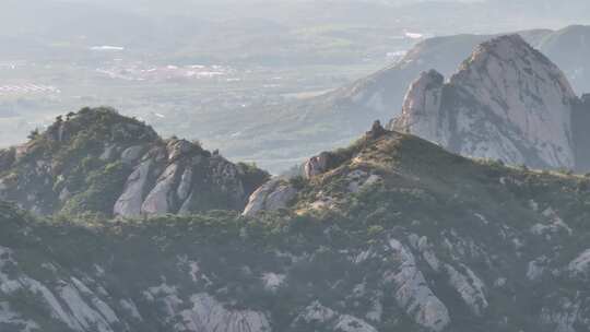 航拍山东烟台牟平区单耳山的秋季风光