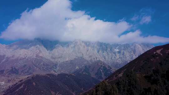 祁连山 马牙雪山 航拍 4K