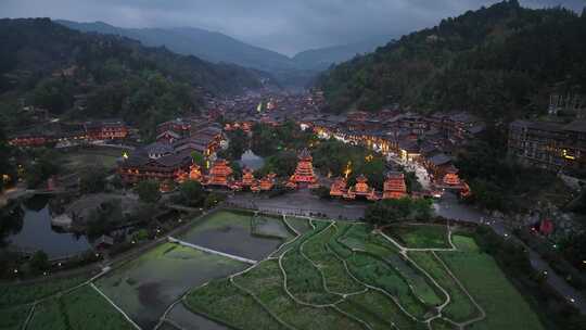 贵州黔东南肇兴侗寨古村落航拍夜景建筑风光