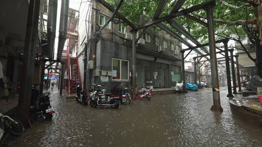 北京城乡结合部下雨天6