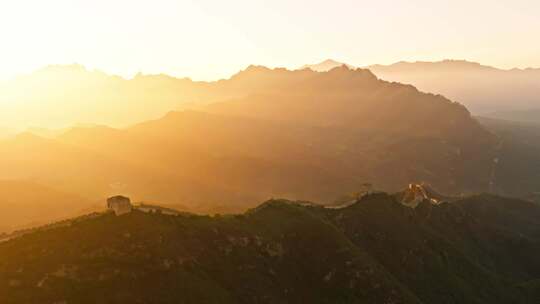 中国万里长城日出