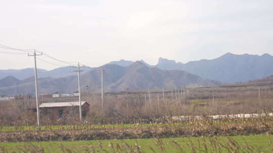 风景 沿途 高速公路 大山 秋天