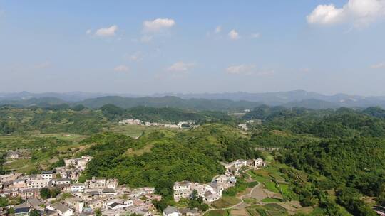 航拍贵州依山而居农村乡村