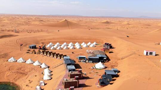 沙漠露营地