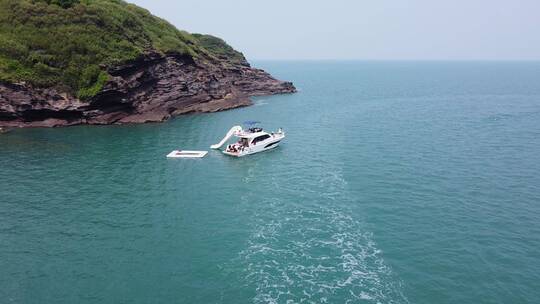 无人机拍摄 游艇 摩托艇 海上冲浪  滑板