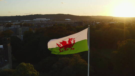 威尔士国旗在迎风飘扬