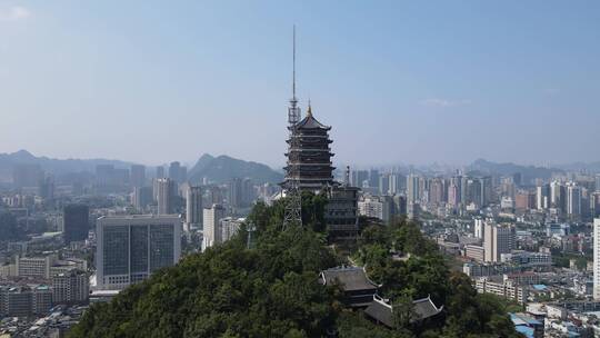 航拍贵阳东山寺