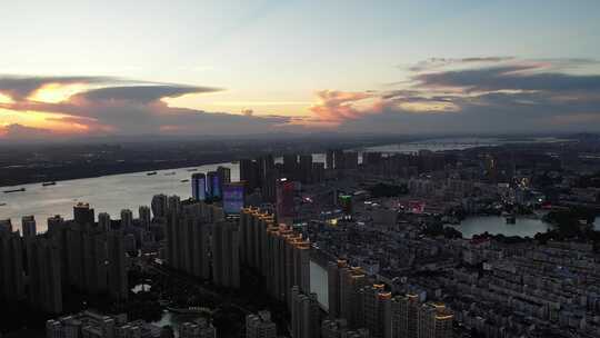 盛夏傍晚芜湖滨江城市风光航拍素材