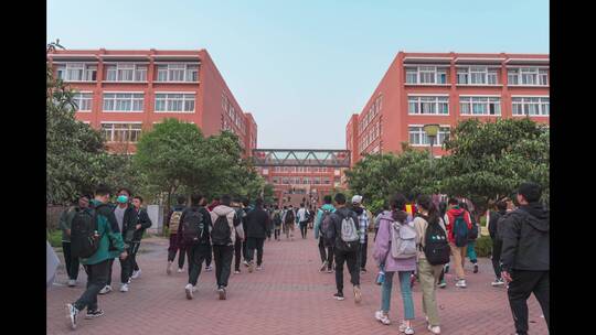 郑州大学校园廷时