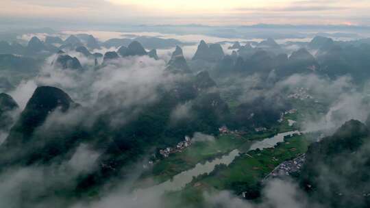 航拍桂林阳朔漓江遇龙河景区自然山水风光