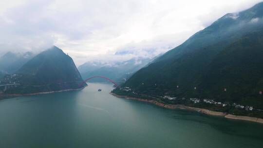 长江三峡巫峡口