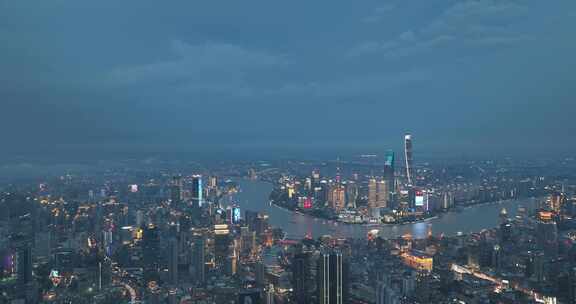上海城市高楼与道路夜景俯瞰