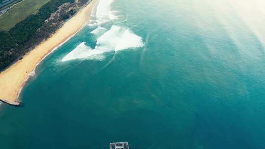 4K航拍海南万宁日月湾岛上建筑高楼风光视频素材模板下载