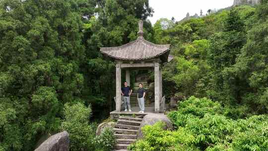 航拍福建宁德福鼎太姥山海上仙山风光