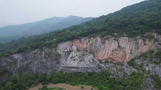 湖北襄阳孟浩然雕像航拍