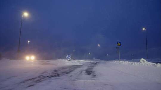 暴风雪，雪，暴风雪，路