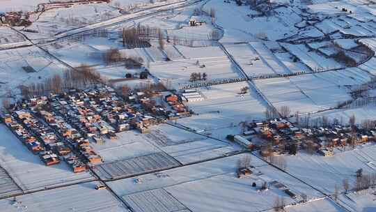 大地村庄雪原航拍