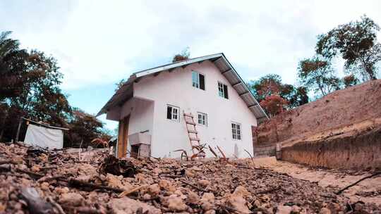 正在建设的混凝土房屋